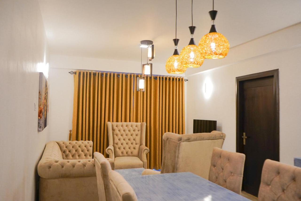 Vista Apartment Mariners Blue Νουβάρα Ελίγια Εξωτερικό φωτογραφία