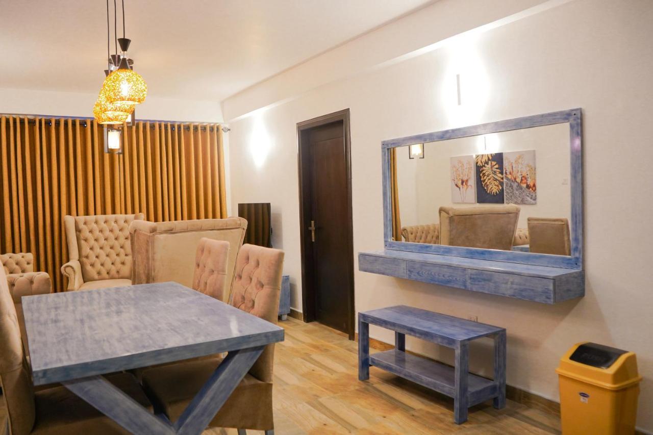 Vista Apartment Mariners Blue Νουβάρα Ελίγια Εξωτερικό φωτογραφία